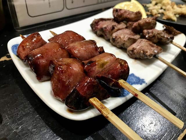 日本橋「立ち呑み みるくばー」の焼き鳥